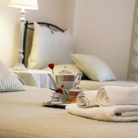 Primavera Rooms-2
