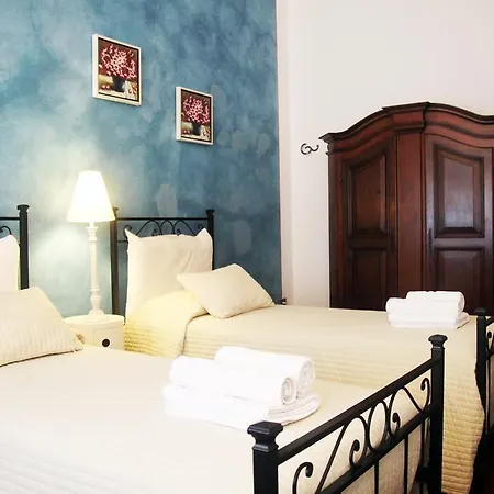 Primavera Rooms-3